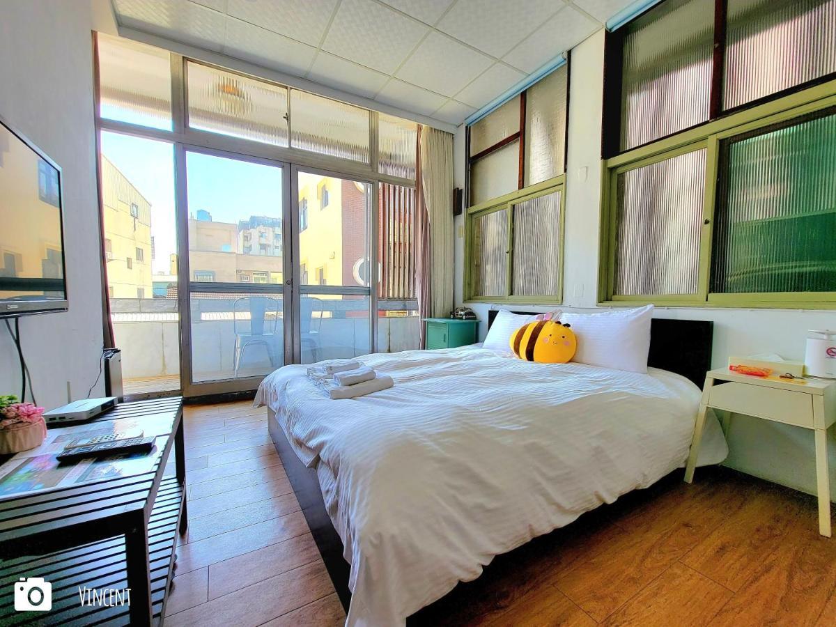 Bed and Breakfast Honey House Tainan Zewnętrze zdjęcie