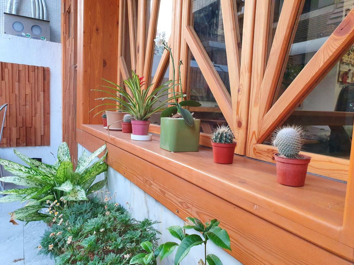 Bed and Breakfast Honey House Tainan Zewnętrze zdjęcie