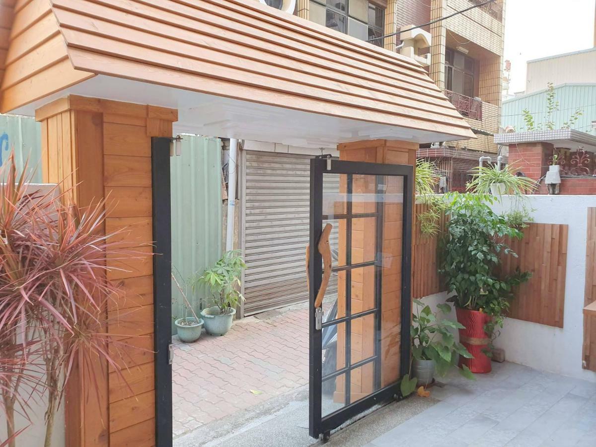 Bed and Breakfast Honey House Tainan Zewnętrze zdjęcie